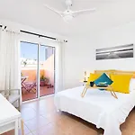 Home2book Stunning Candelaria, Terrace شقة كانديلاريا